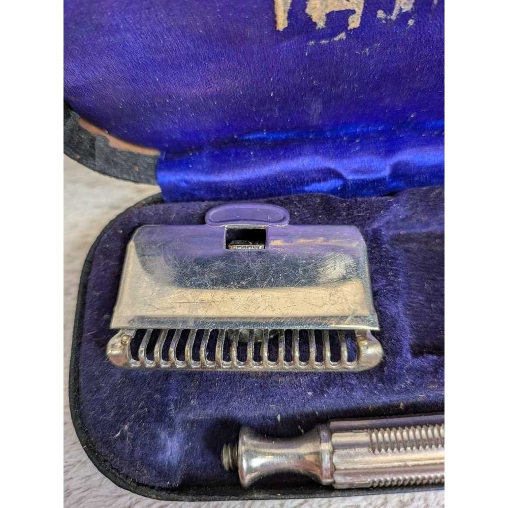 GEM Double Edge‎ Safety Razor and Case Vintage Straight Razor Shaving Set - Picture 2 of 9